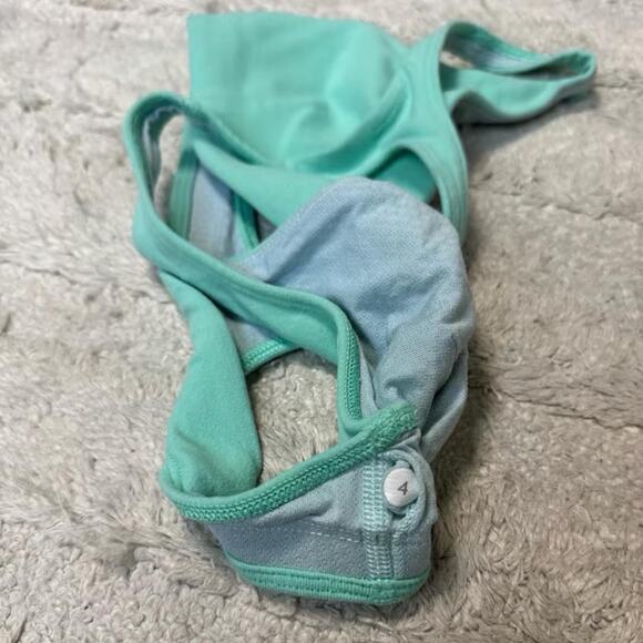 Lululemon Arise Bra - Picture 4 of 6